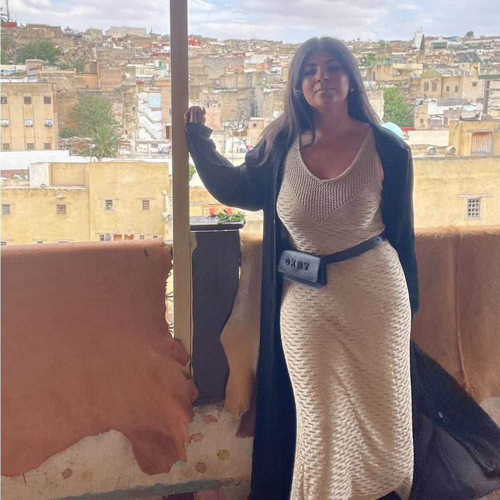 Sparkly golden dress